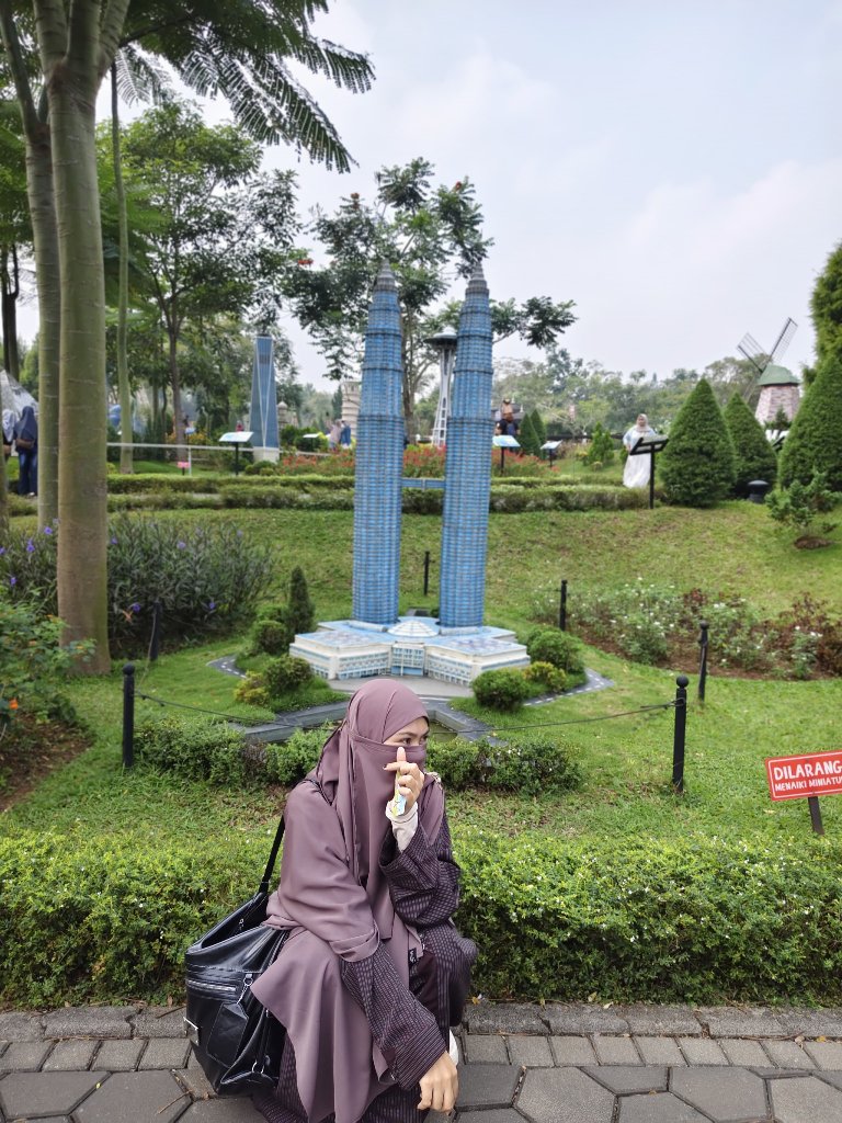 Fitriani